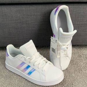 Grand Court Adidas **BRAND NEW**